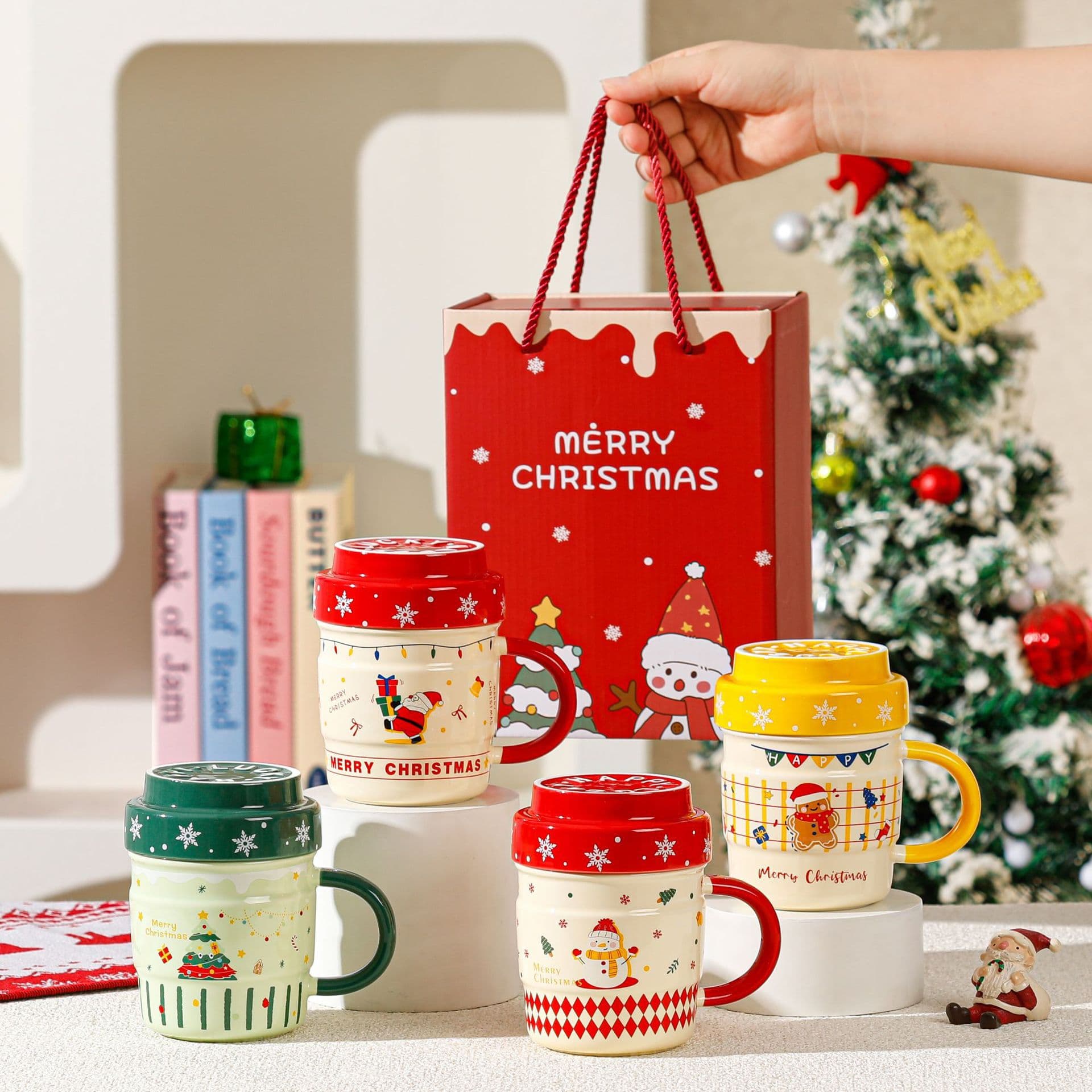 Cross-Border Christmas Creative Ceramic Mug with Lid, Christmas Gift Cup, Customizable Logo, Souvenir Wholesale