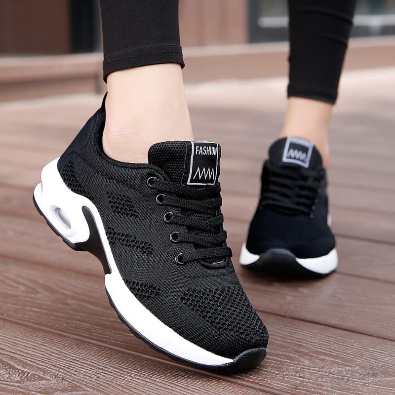 2026 New Air Cushion Casual Running Shoes Flyknit Sports Shoes Korean Style Student Mesh Women's Shoes 1727 Cross-Border