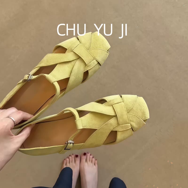 Chuyuji Vintage Style Hollow Woven Roman Sandals for Women, Buckle Strap Cage Sandals, Versatile Flat Heel Closed Toe Sandals