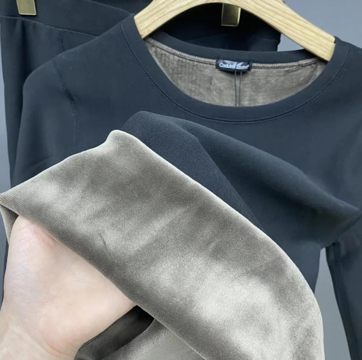 Winter Fleece-Lined Thick Solid Color Thermal Suit for Men and Women, Volcanic Rock Style, Round Neck Underwear, Thermal Underpants, Base Layers