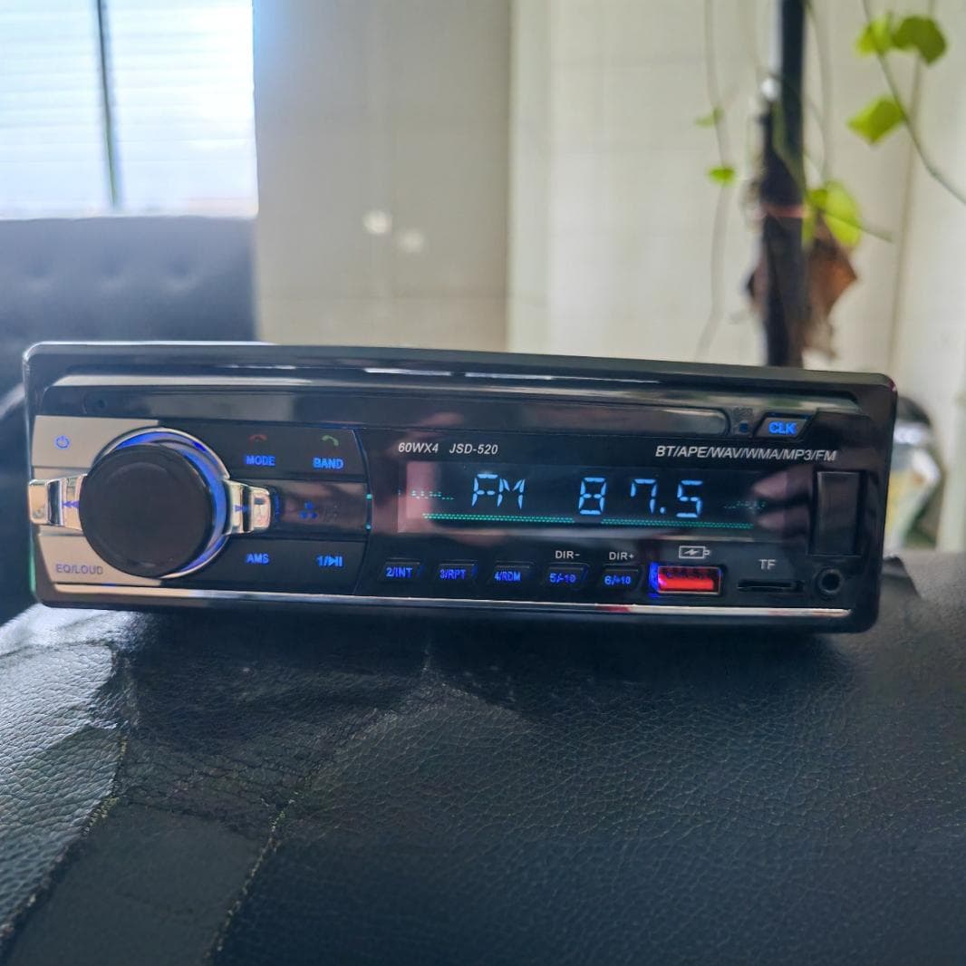 530 Bluetooth car MP3 player USB flash drive card radio Bluetooth hands-free call car MP3