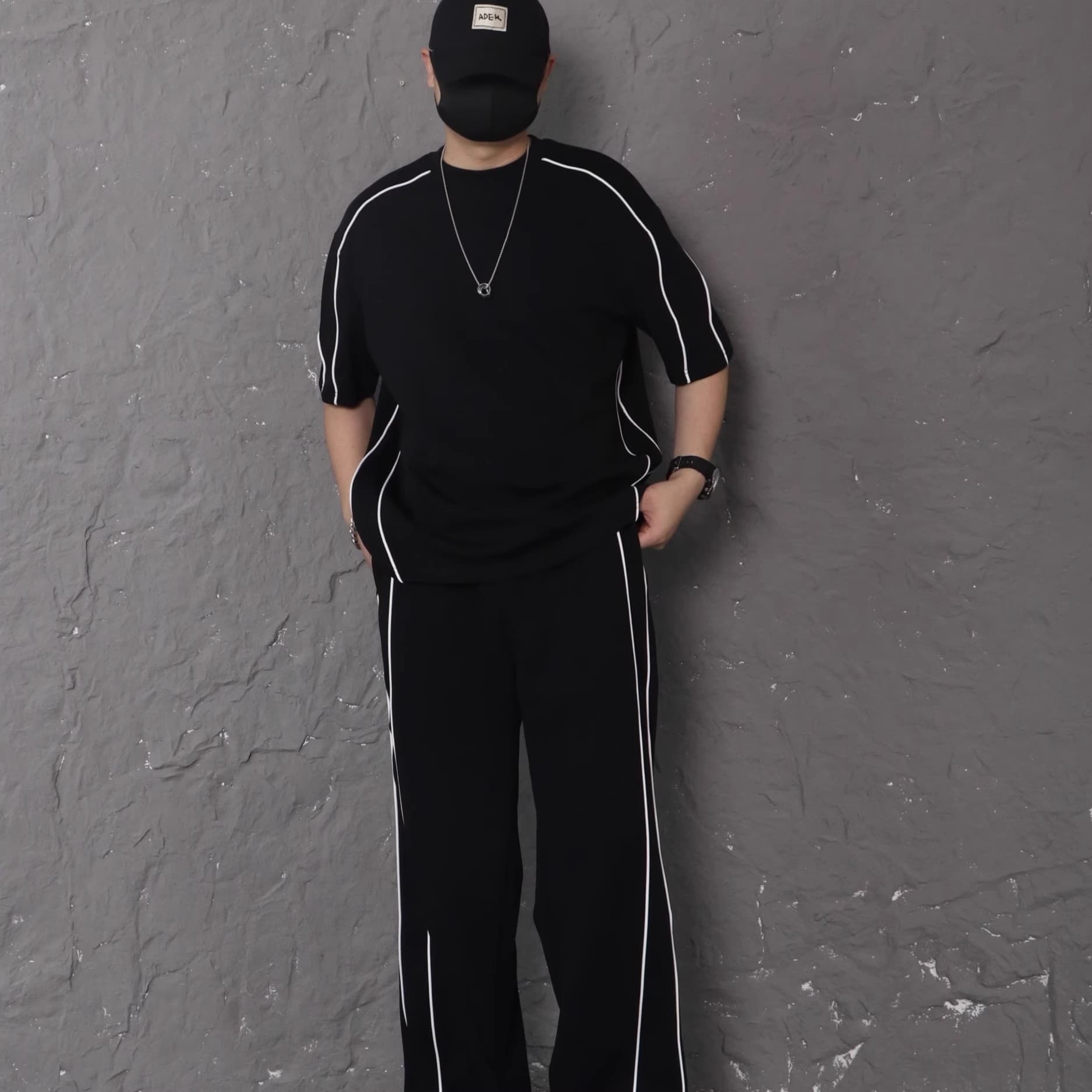 New Summer Two-Piece Set with Contrast Trim Design, Sporty Casual Everyday Wear, Simple Short-Sleeve Top and Long Pants for Men