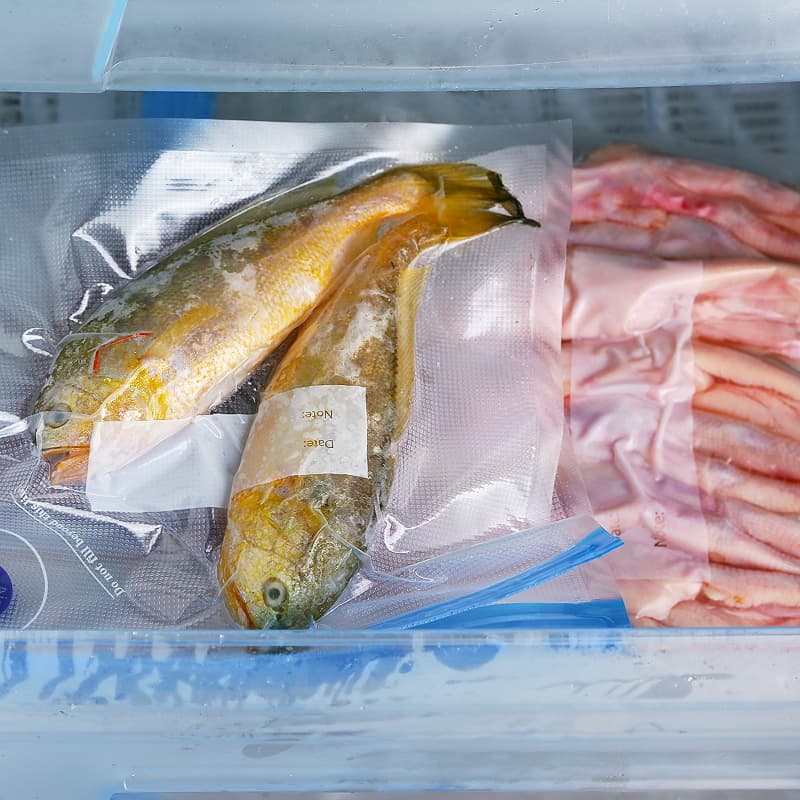 Household Food-Grade Vacuum Compression Bags, Thickened Sealed Fresh-Keeping Bags, Storage Bags with Air Valve, Vacuumable Zipper Bags