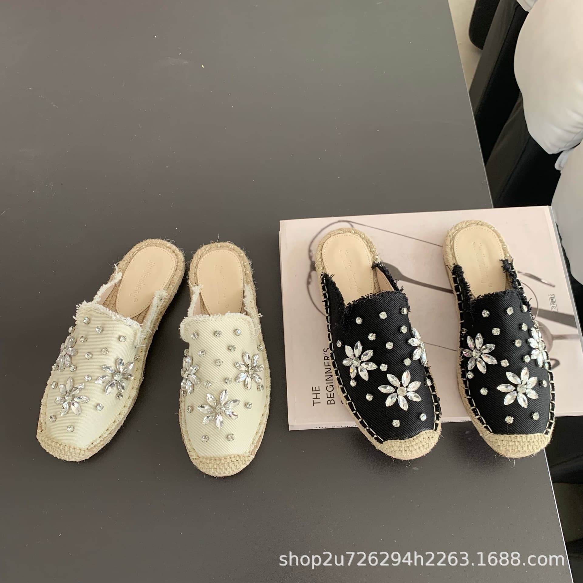 Cross-border Rhinestone Fisherman Shoes Women 2026 Spring New Versatile Closed Toe Half Slippers Flat Lazy Shoes Slip-on Loafers