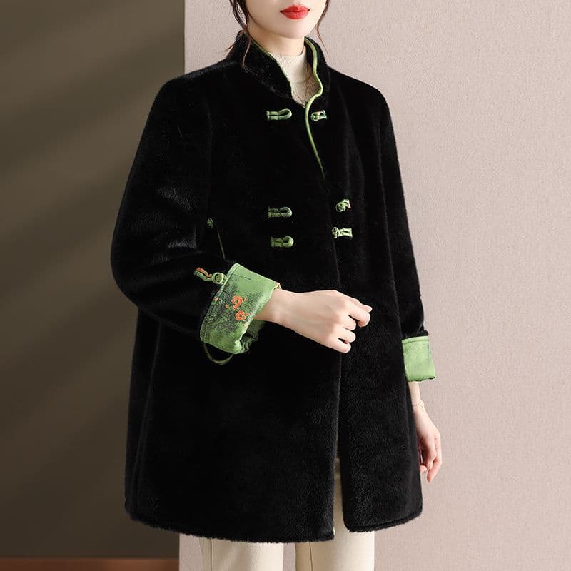 Mom's winter mink fur coat, Chinese retro new style, middle-aged and elderly women's winter fur coat.