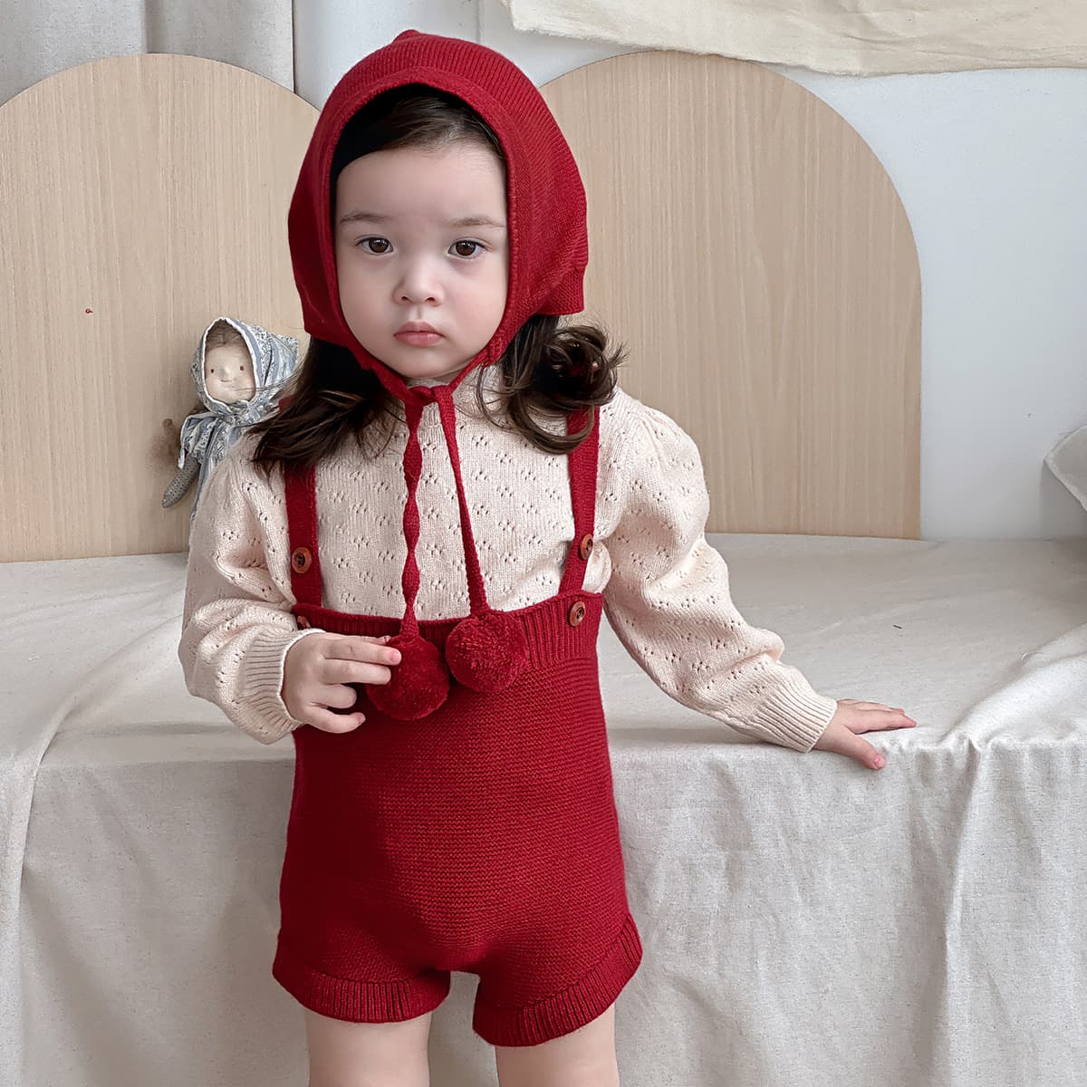 Baby girl clothes, autumn fashionable tops, knitted suspenders two-piece set, autumn baby clothes, cute sweater set