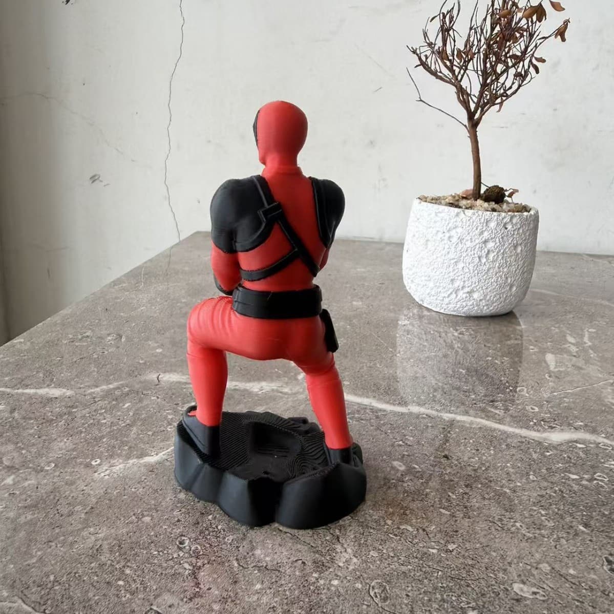 Cross-border New 3D Hot Print Bestseller Multicolor Deadpool Pen Holder Model Statue Desktop Decoration Ornament Craft