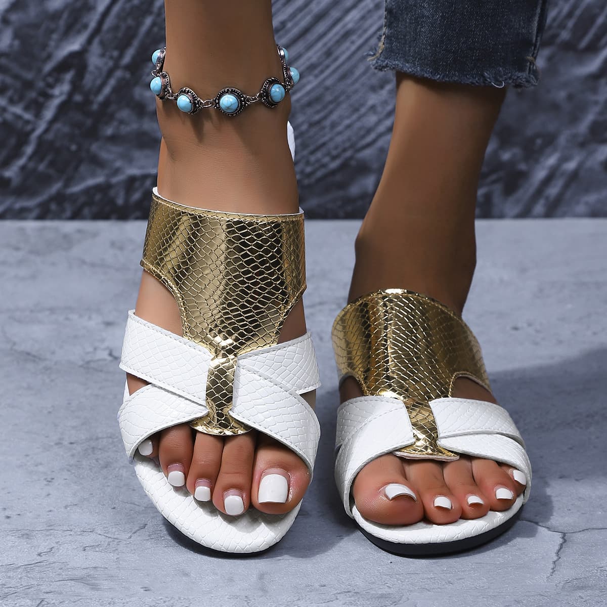 Trendy Foreign Trade Flat Sandals 2025 Summer New Open-Toe Chunky Heel Women's Casual Slippers