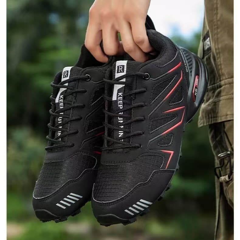 New Outdoor Casual Men's Shoes, Wading Shoes, Cycling Shoes, Hiking Shoes, Trail Running Shoes, Comfortable and Versatile Mountaineering Shoes