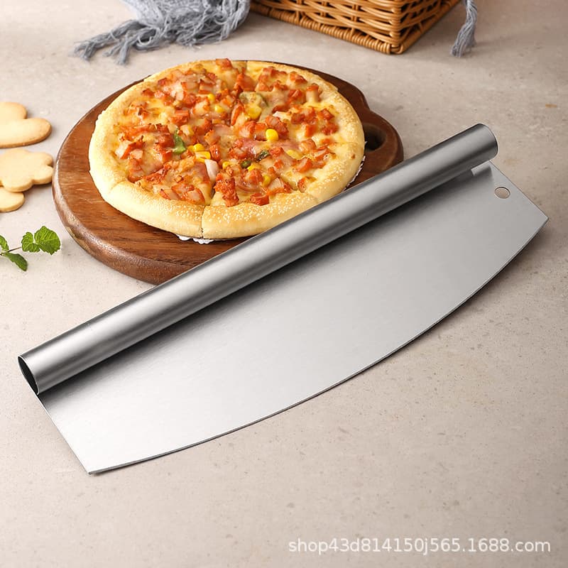 Factory Direct Baking Kitchen Tool Full Steel Pizza Curved Knife Pizza Cutter Semi-Circular Noodle Knife