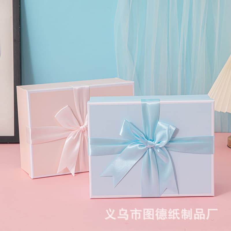 Large Pink Bow Mother's Day Gift Box Birthday Gift Box Rectangular Souvenir Box Skincare Gift Box with Lid and Base