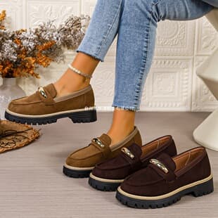 2026 Early Spring Loafers Women's New Fall Vintage Metal Buckle Chunky Heel Thick Sole Loafers Camel