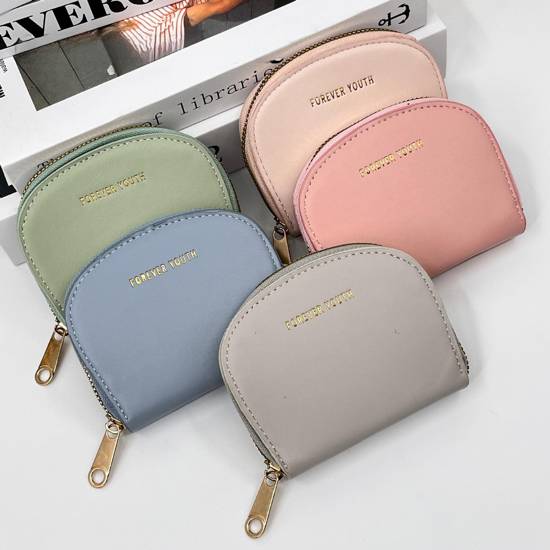Fashion letter shell solid color simple accordion card case, trendy versatile coin purse, multi-slot short integrated bag