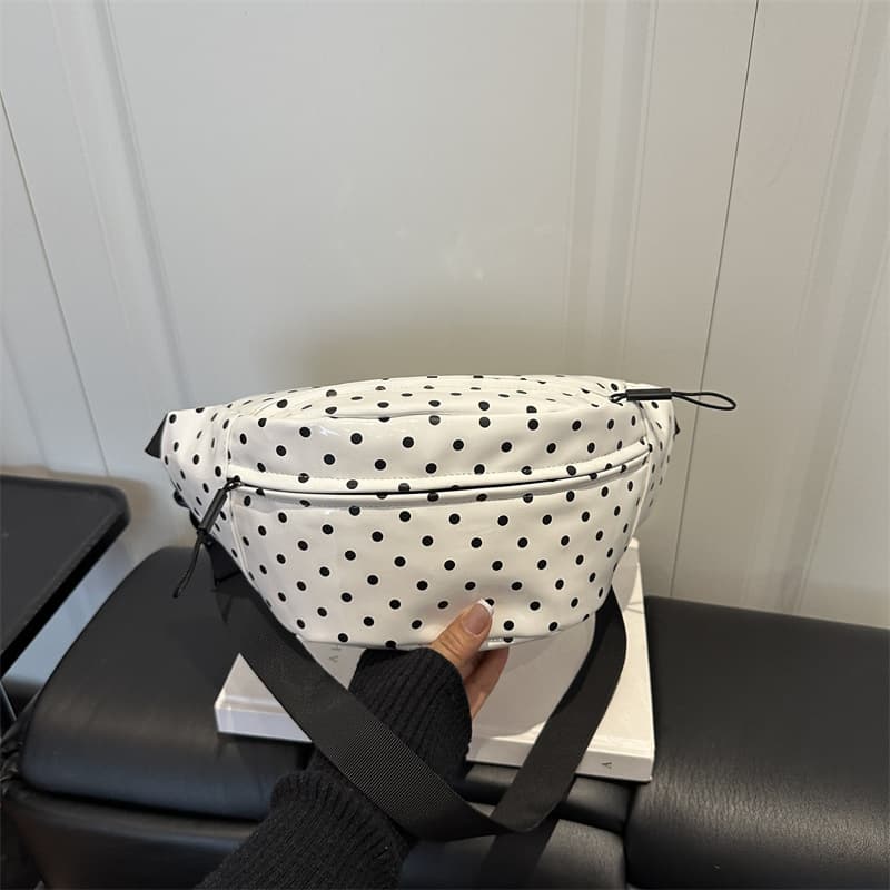 Women's Bag 2026 Summer New Fashion Small Shoulder Crossbody Bag Versatile Stylish Handbag