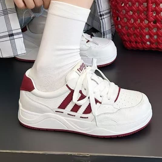 2026 New Genuine Leather White Sneakers for Women, Versatile Thick-Soled Height-Increasing Casual Sports Shoes, Comfortable Soft Sole Board Shoes