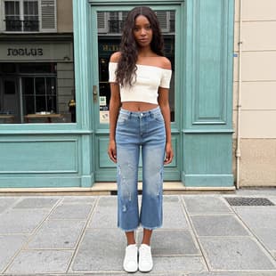 Shein Bestseller Source Factory Stock Direct Supply Jeans for Women, Frayed Hem, Medium Stretch, Straight Leg, Cropped Eight-Tenths Length