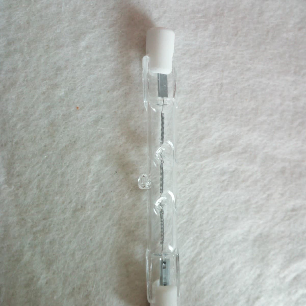 Long-Term Stable Production Supply 78MM 220-240V60W Halogen Lamp (Iodine Tungsten Lamp)