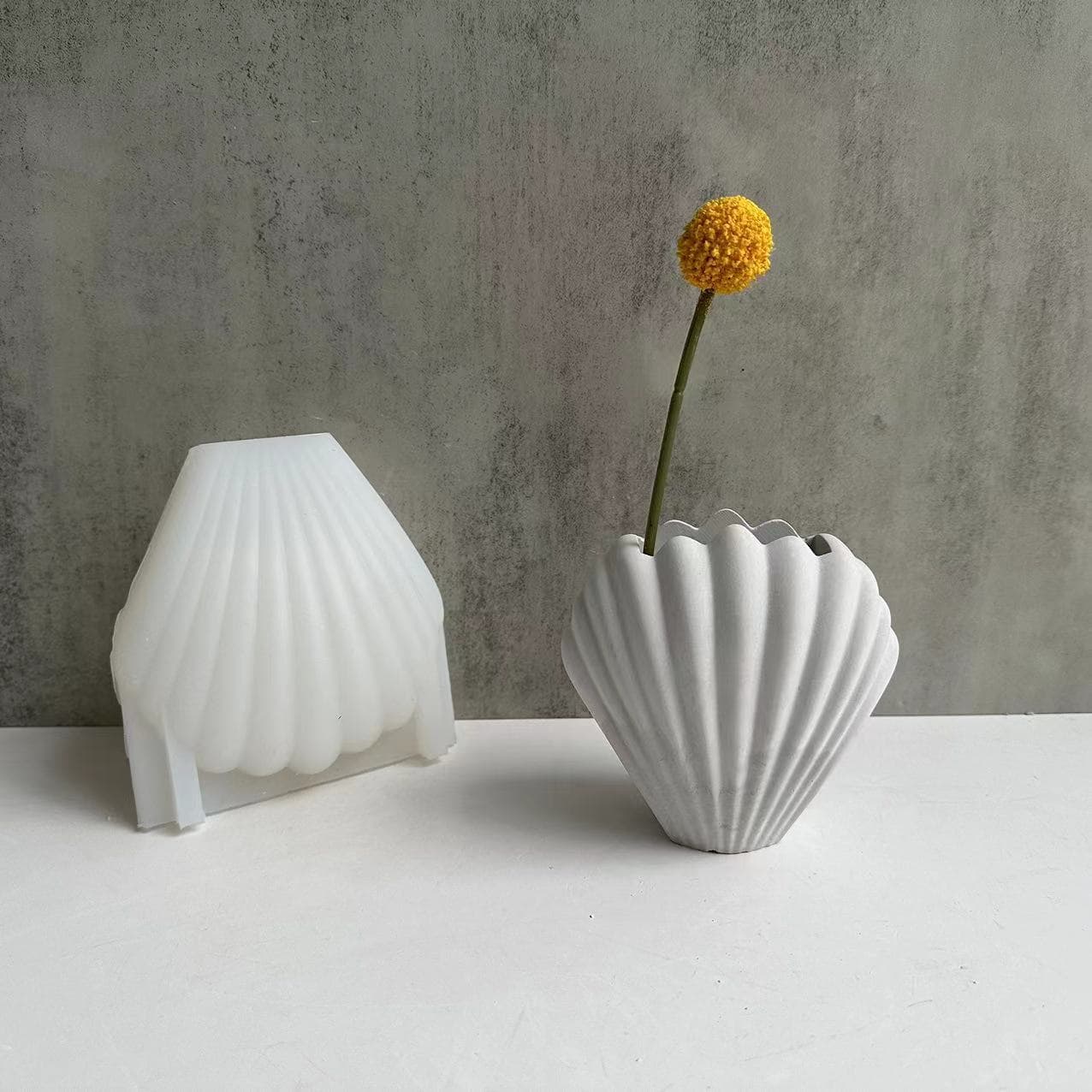 Shell Vase Silicone Mold Pen Holder Plaster Mold Illustration Vase Flower Pot Cement Mold