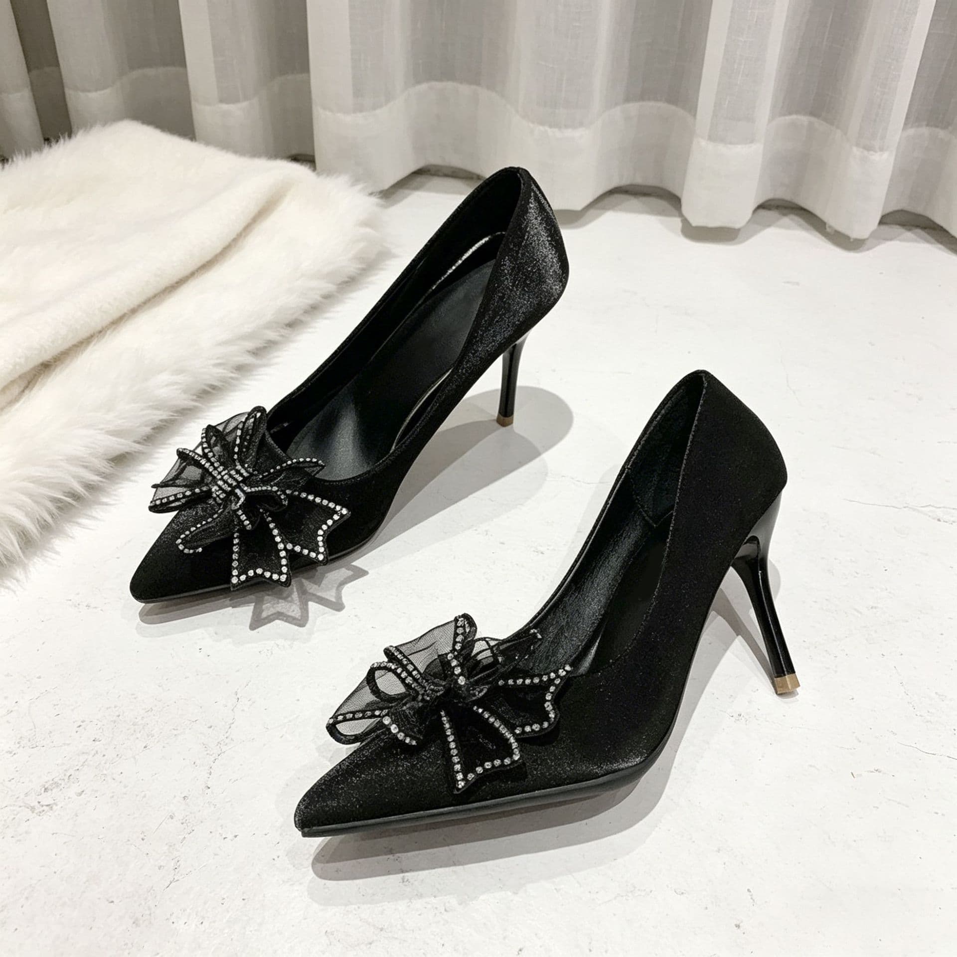 French gentle bow high heels women's 2025 summer new slip-on shoes simple fashionable temperament women's shoes