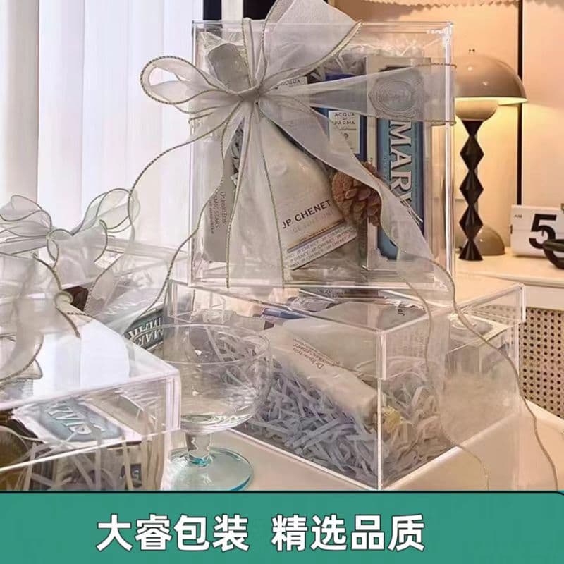 Wholesale high transparent sky and earth cover acrylic gift box bridesmaid souvenir gift box business event gift display box