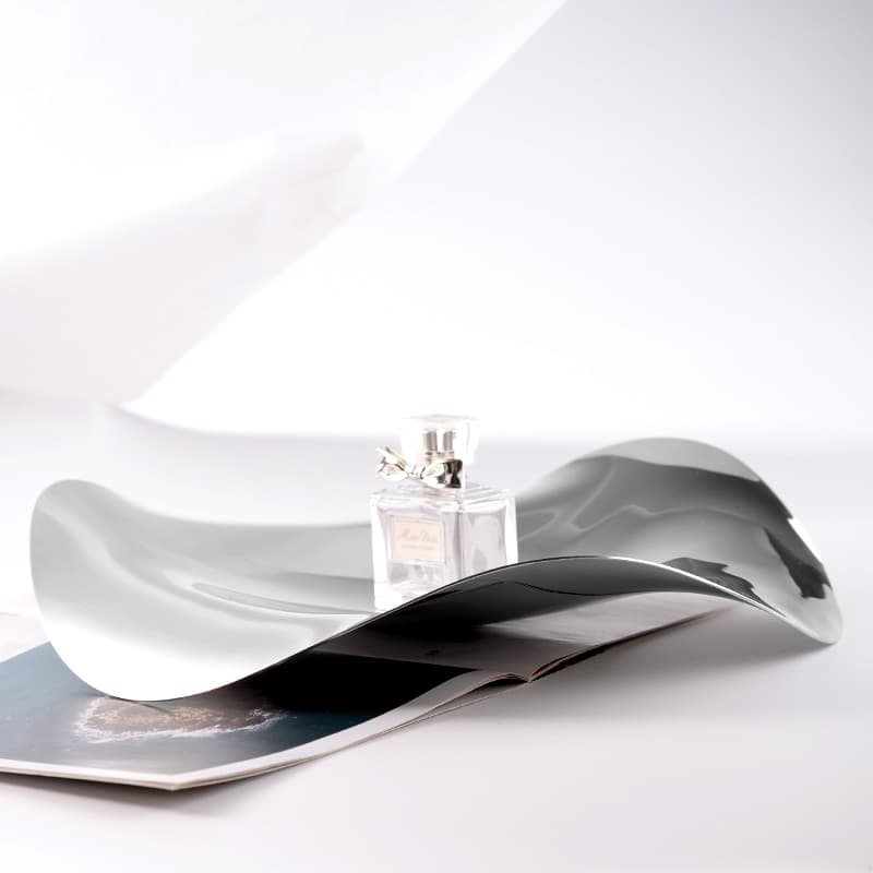 European Light Luxury Copper Fruit Tray Stainless Steel Candy Irregular Shape Creative Decorative Fruit Tray for Living Room Mirror Finish Decorative Tray