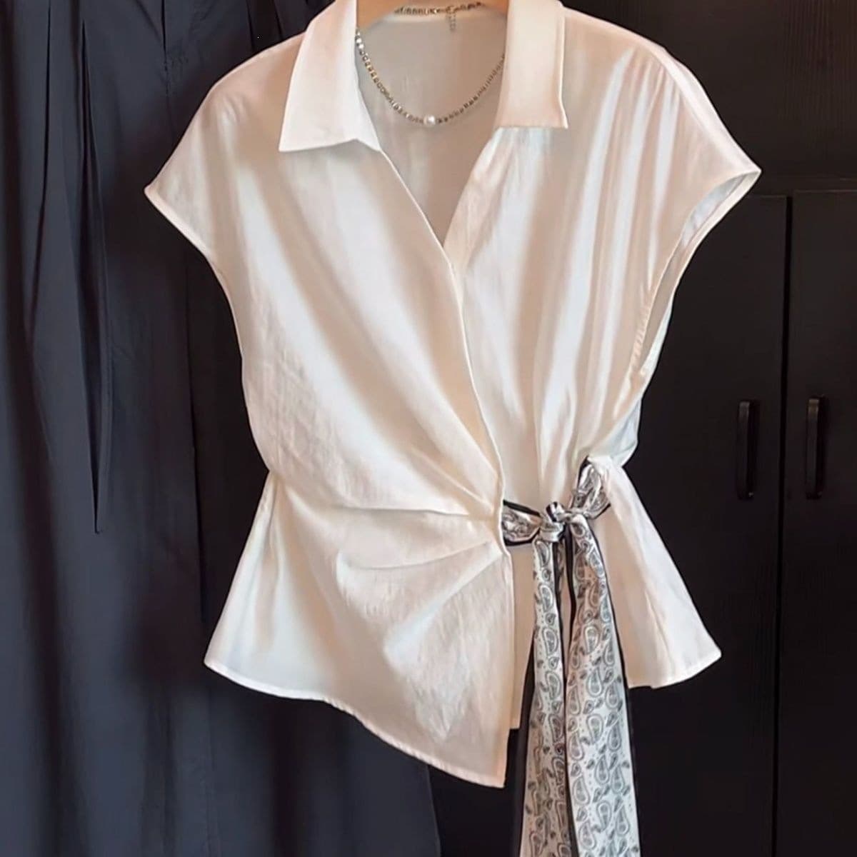 French Light Luxury Silk Scarf Tie Blouse for Women 2026 Spring New V-Neck Fashion Pleated Waist Top