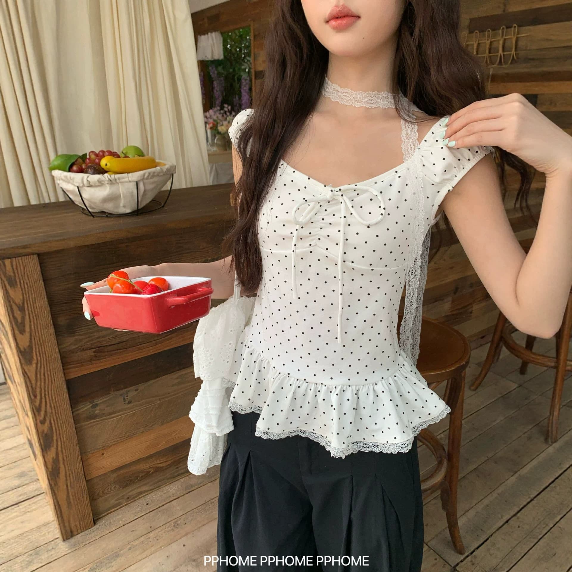 Off-Shoulder Polka Dot T-Shirt for Women 2026 Summer Design Bow Tie Lace Ribbon Slimming Sleeveless Top Trendy