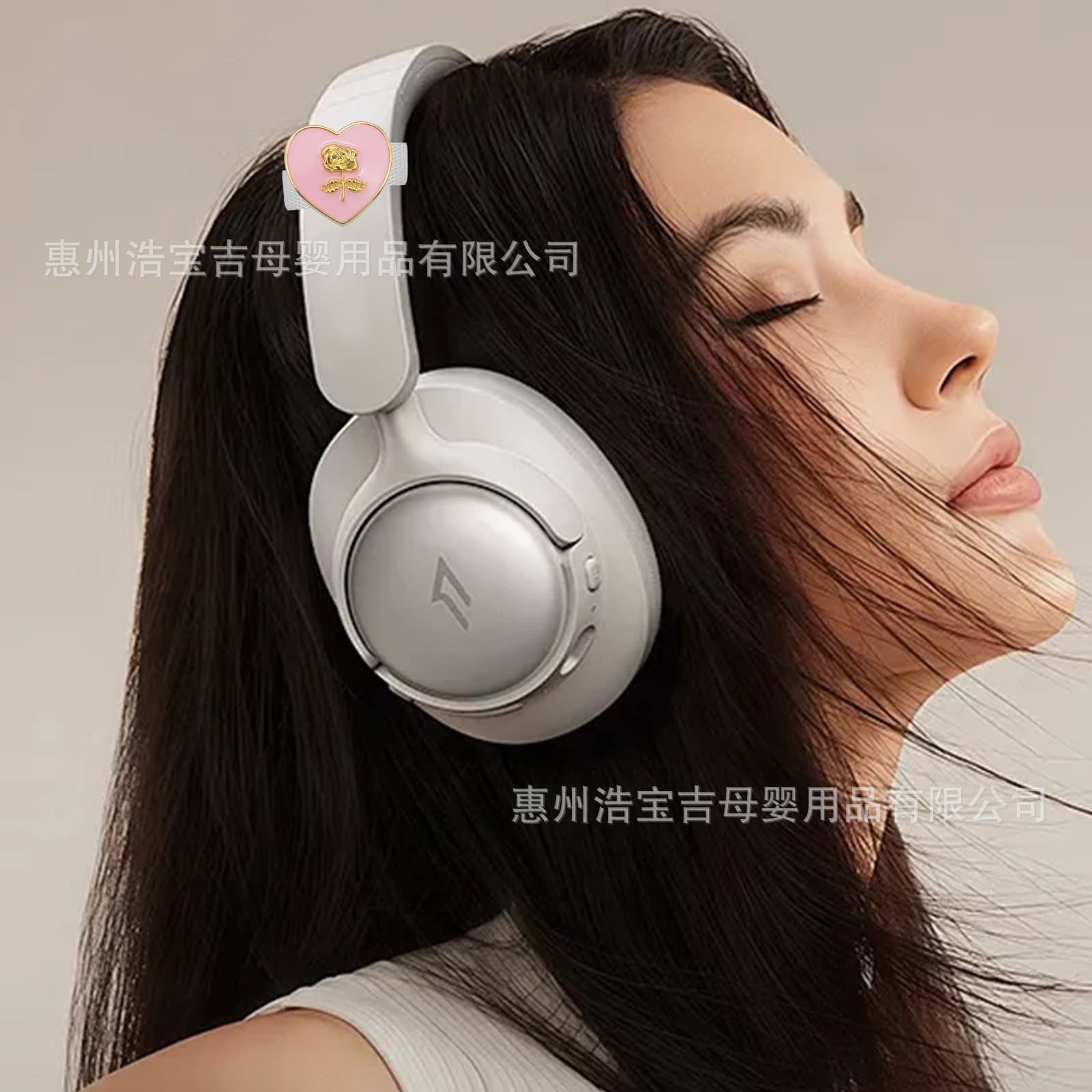 Cross-border Hot Selling Computer Gaming Headset Decorative Silicone Heart-shaped Headphone Decoration