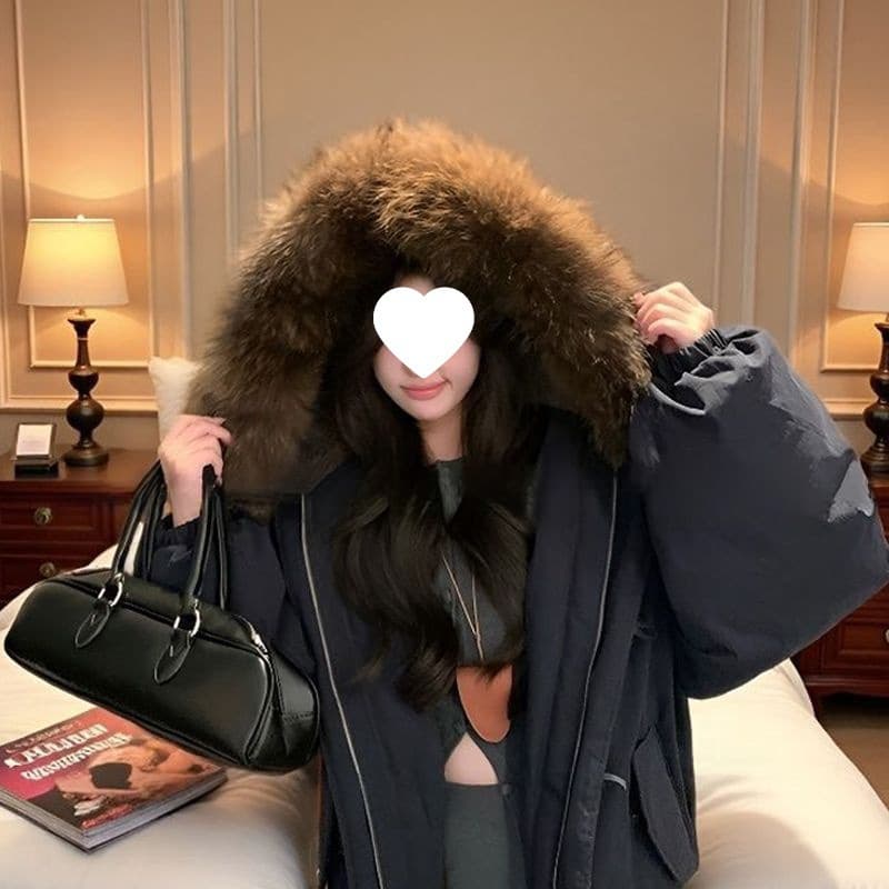 2025 Winter New Style Popular Horn Button Hooded Large Fur Collar White Duck Down Down Jacket, Loose Outerwear for Pregnant Mothers