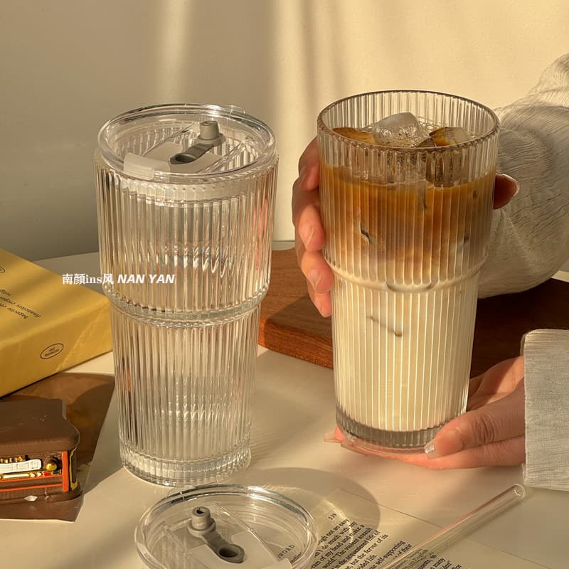 Ins-Style Vertical Striped Glass Cup with Large Capacity, Lid, and Straw, High-Value Home-Use Ice Americano Coffee Cup