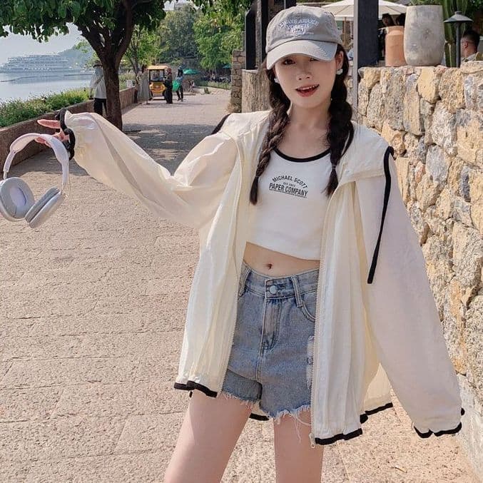 Women's Spring 2026 New Fashion Hooded Sun Protection Jacket, Summer Long Sleeve Thin Jacket, Korean Style Loose Fit
