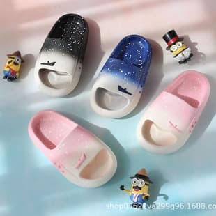 Children's Slippers Fashion Gradient Summer Middle Child Home Slippers Soft Sole Non-Slip Outdoor Boys' Sandals Personalized