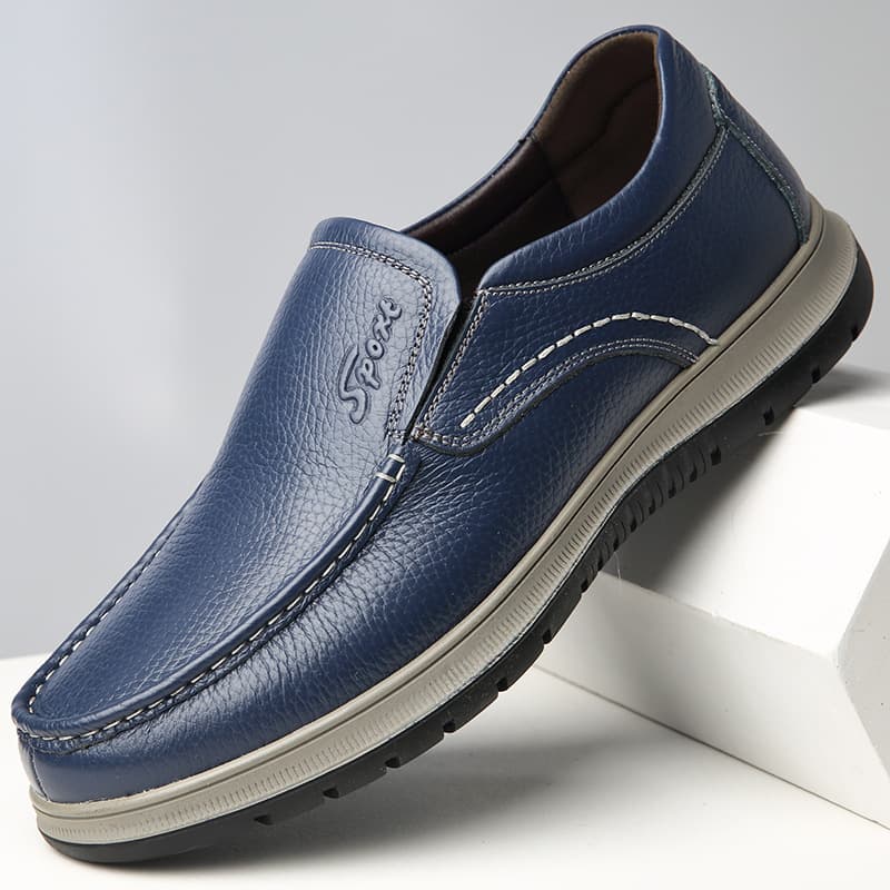Men's casual slip-on shoes, new style, simple and versatile leather shoes, men's one-piece slip-on leather shoes, dropshipping factory.