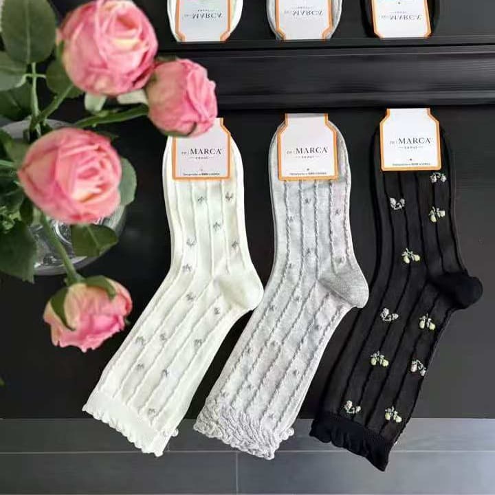 Cross-border Drop Shipping Spring Thin Cotton Mid-Calf Women's Socks Princess Style Embossed Jacquard Pearl Floral MARCA Korean Socks
