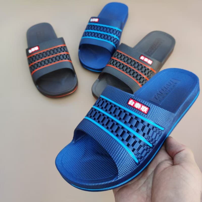Taitai Lian thick-soled blue-brown classic men's slippers non-slip and durable home plus size men's slippers wholesale without free shipping