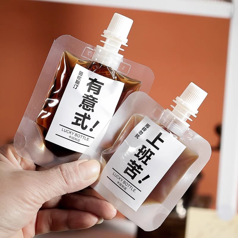 Espresso liquid dispensing bag, transparent frosted disposable cold brew ice drop packaging bag, sealed liquid spout bag