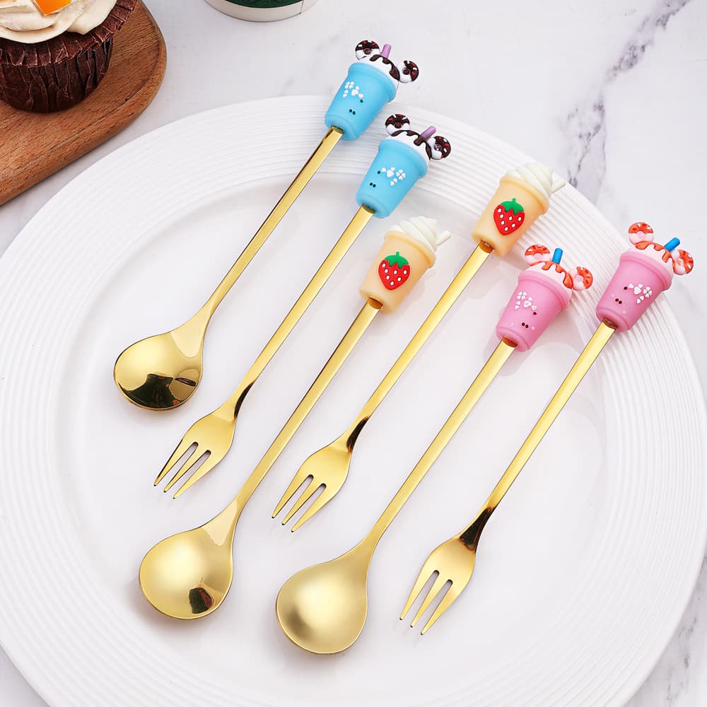 Q Creative Figurine Milk Tea Spoon, Dessert Spoon and Fork 2-Piece Set, Gold Stirring Small Spoon, Cartoon Long Handle Ice Spoon for Fruit