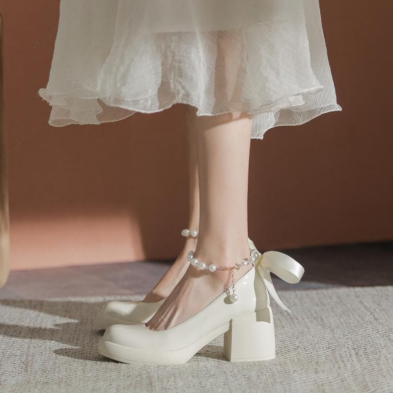 Women's High Heels 2026 New Pearl French Style Chunky Heel Non-Slip White Mary Jane Gentle Style Shallow Mouth Flats