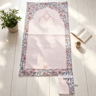 Ultra-Soft Fabric Roll-Up Prayer Mat Keychain, Foldable Mini Prayer Mat, Portable Travel Accessory