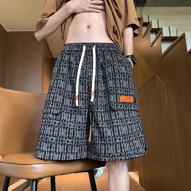2025 Summer New Arrival Full Print Casual American Style Retro Shorts Men's Trendy Brand Cool Shorts Trendy Straight Shorts