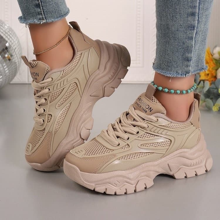 Cross-border Dad Sneakers 2025 Mesh Breathable White Shoes Thick Sole Heightening Casual Shoes Large Size Sports Women's Shoes
