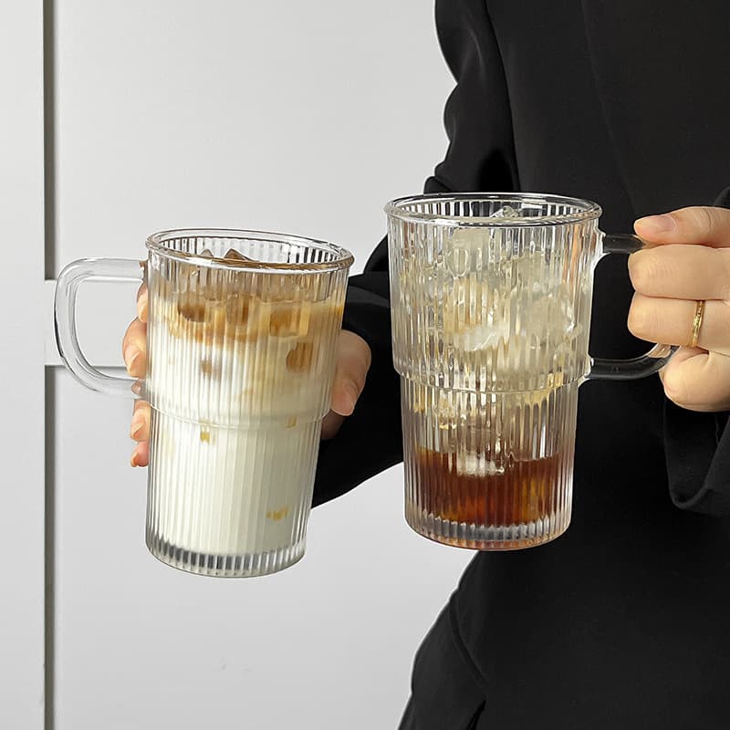 Ins-style stackable vertical striped glass cup for iced Americano, latte, large capacity beverage cup, juice cup