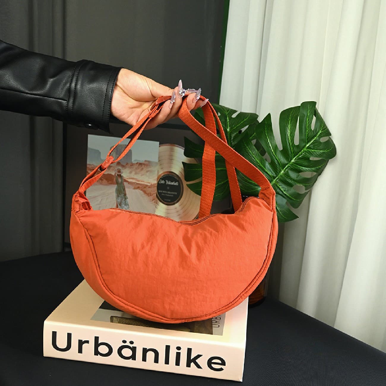 Youjia fitting room same style women's crossbody bag Xiaohongshu nylon dumpling bag student shoulder bag cloth bag factory supply