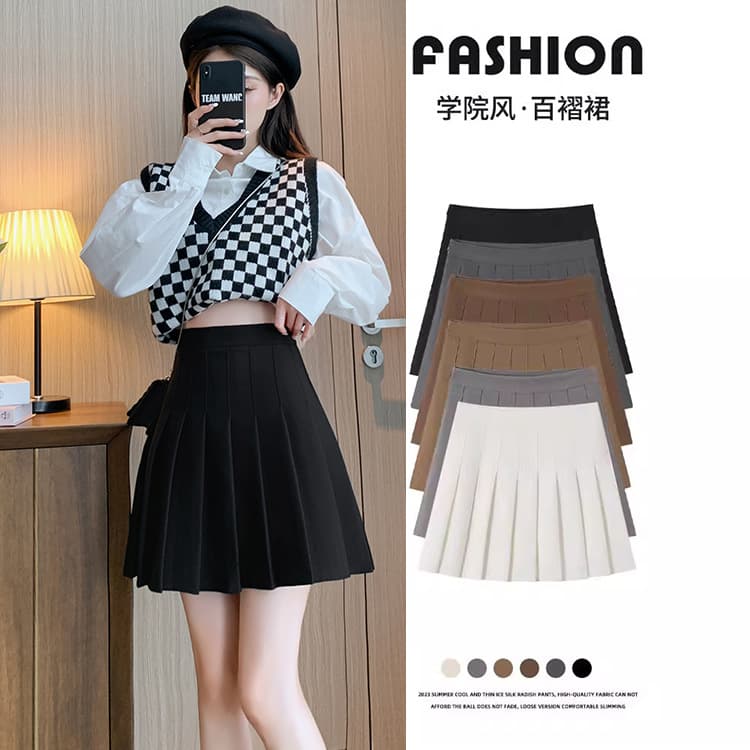 Women's Pleated Skirt, 2025 New High-Waist Slimming A-Line Gray JK Short Skirt for Spring, Autumn, and Winter
