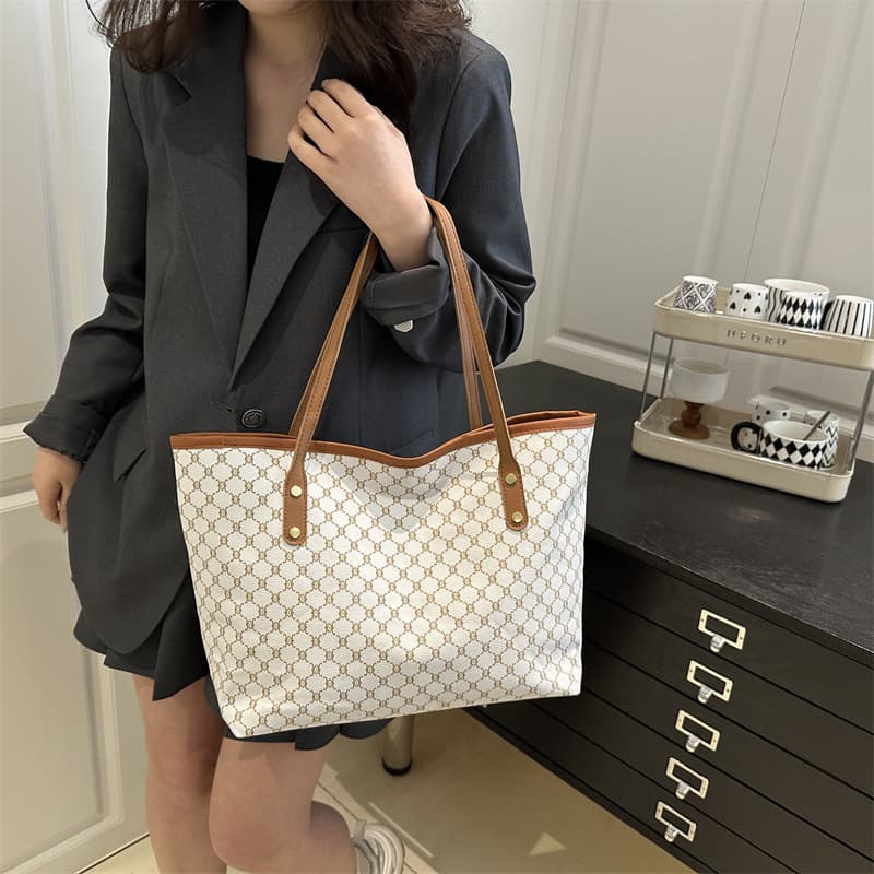 Stylish Minimalist Printed Tote Bag Large Capacity Casual Vintage Versatile Shoulder Bag Commuter Storage Handbag