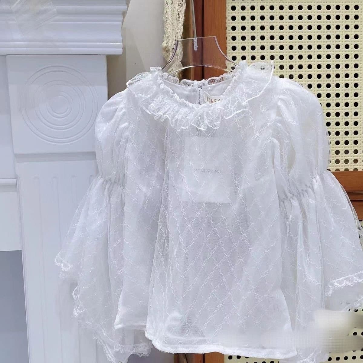 Girls' lace bottoming shirt summer fairy long-sleeved new Lolita bottoming shirt white western style thin top
