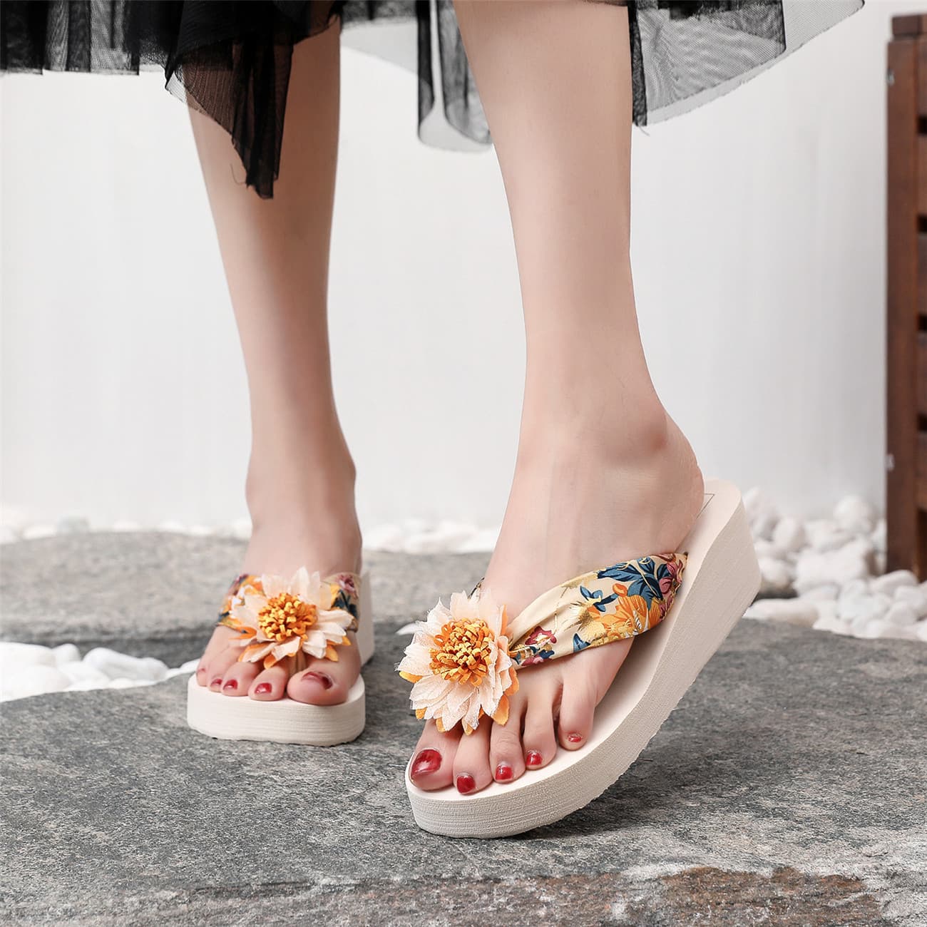 Summer Ethnic Style Flip Flops for Women, Bohemian Silk Fabric Strap Casual Low Heel Beach Sandals Wholesale