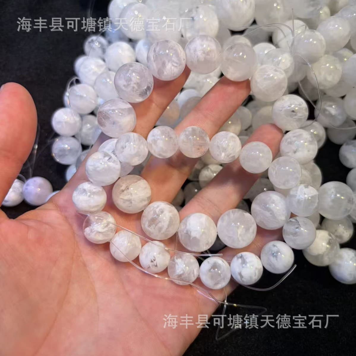 Natural snowflake ghost bead bracelet blizzard wedding dress ghost snow white non-yellowing crystal transparent and clean