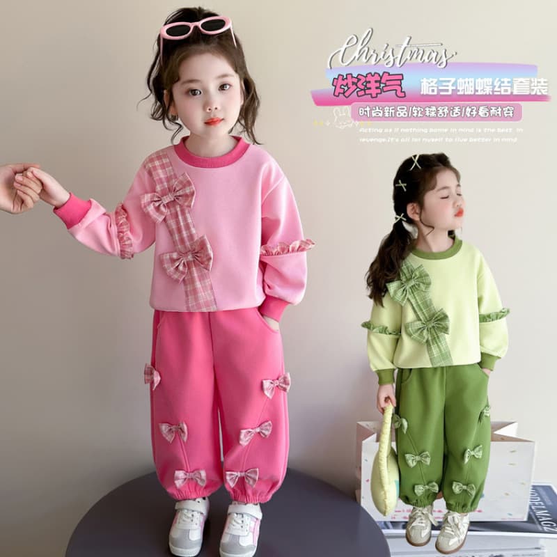 Baby girl spring and autumn children's clothing 2026 new style casual two-piece set sports little girl super cute outfit
