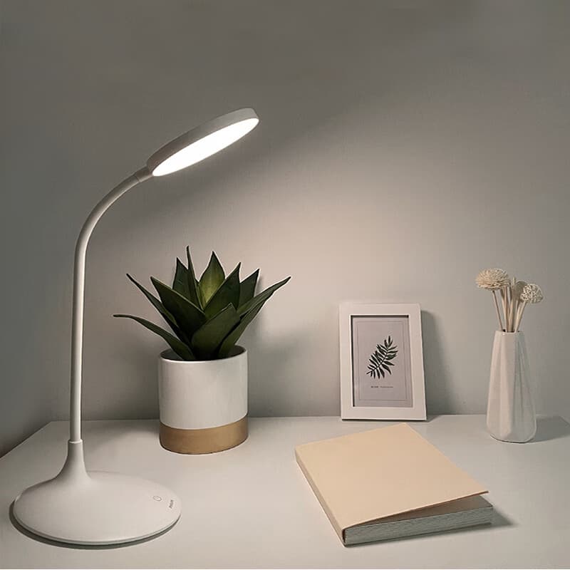 Philips LED Desk Lamp with Blue Light Protection (Rechargeable and Plug-in Function) - Protects Eyes and Prevents Myopia